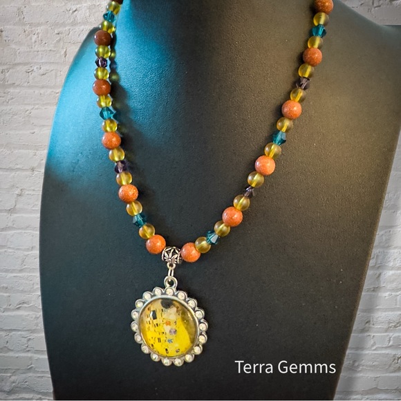 Golden Muse Necklace ✨ Artisan Beaded Jewelry with Klimt-Inspired Pendant - Picture 1 of 5